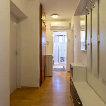 Lejlighed Apartment Anna With Free Private Parking Pula