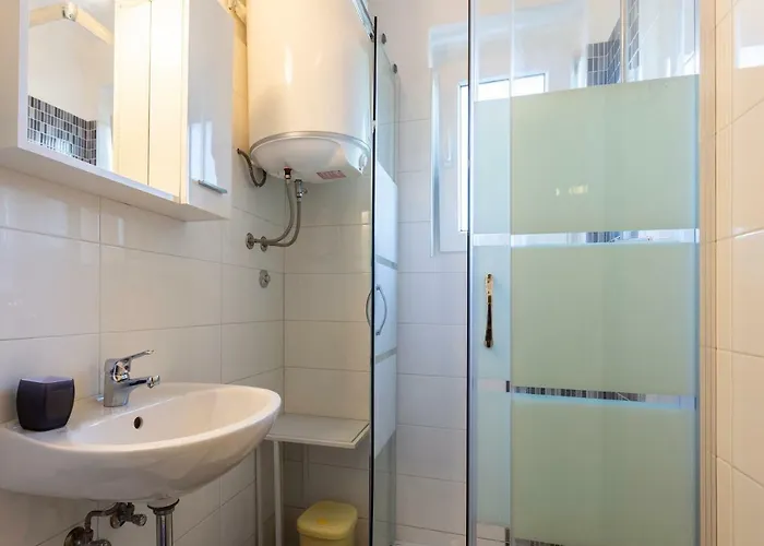 Lejlighed Apartment Anna With Free Private Parking *